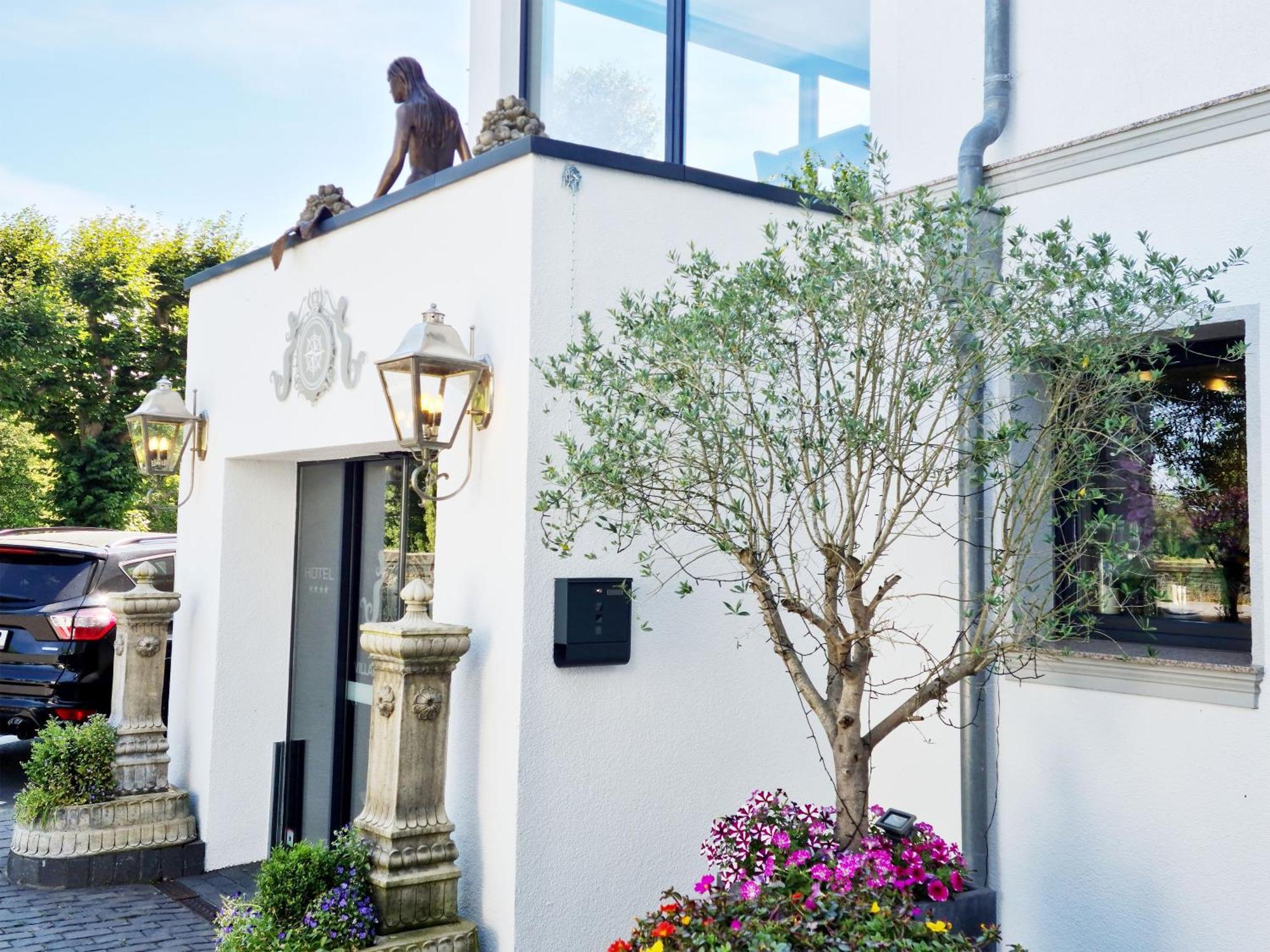 Villahotel Rheinblick Colonia Esterno foto