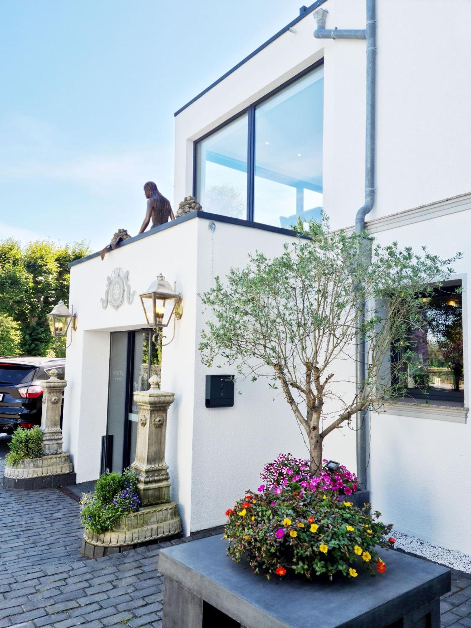 Villahotel Rheinblick Colonia Esterno foto